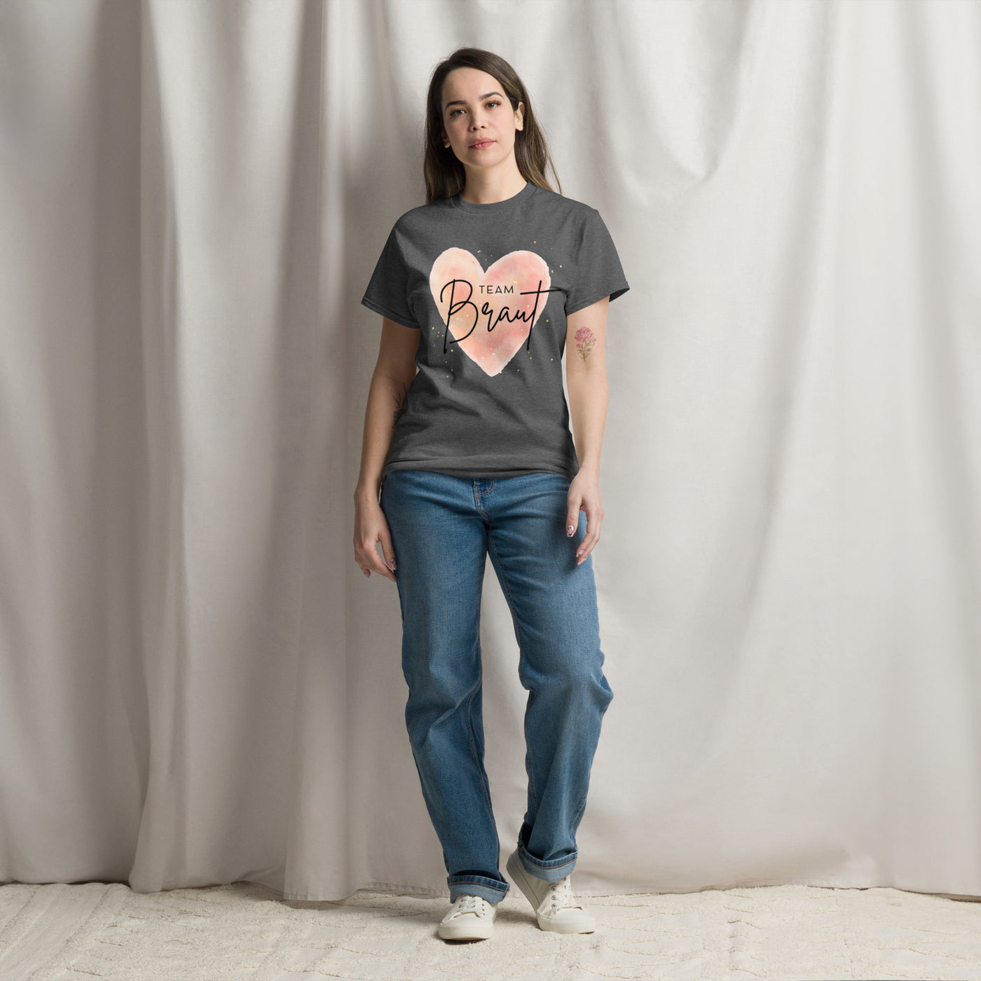 Klassisches Unisex T-Shirt