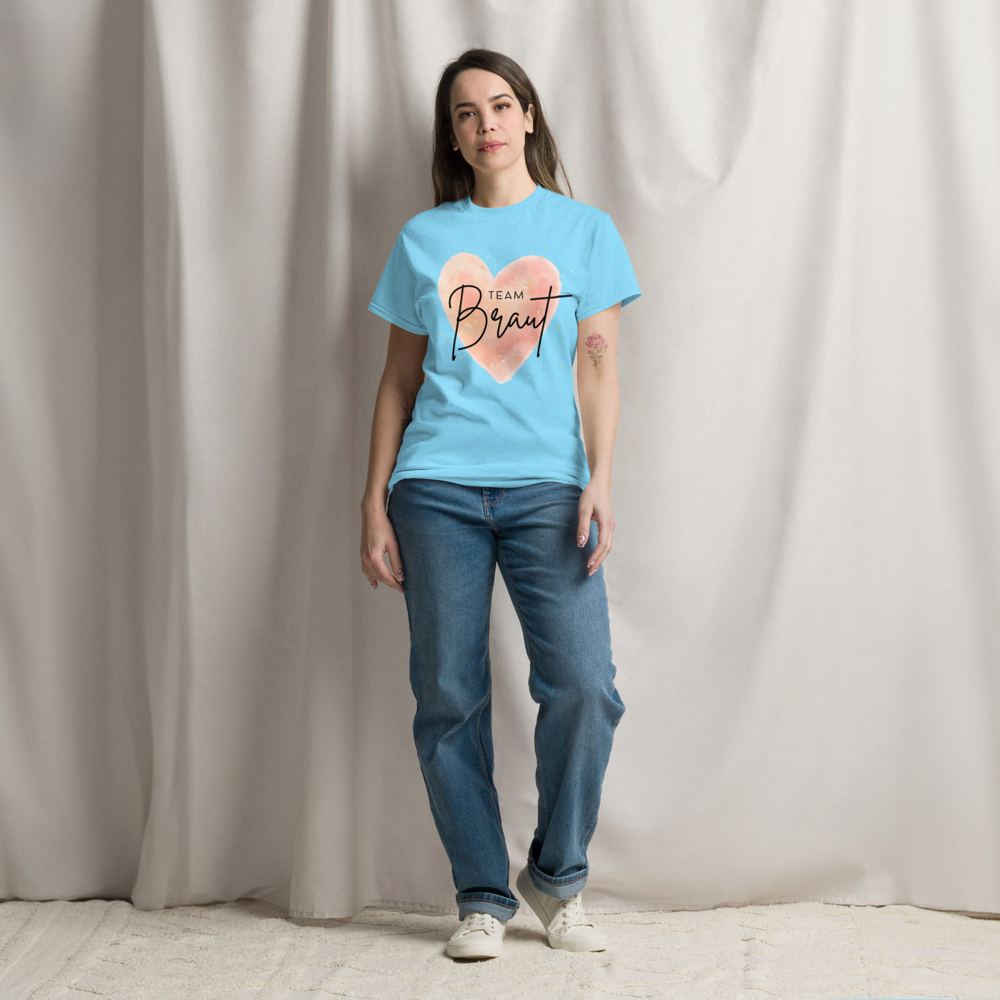 Klassisches Unisex T-Shirt